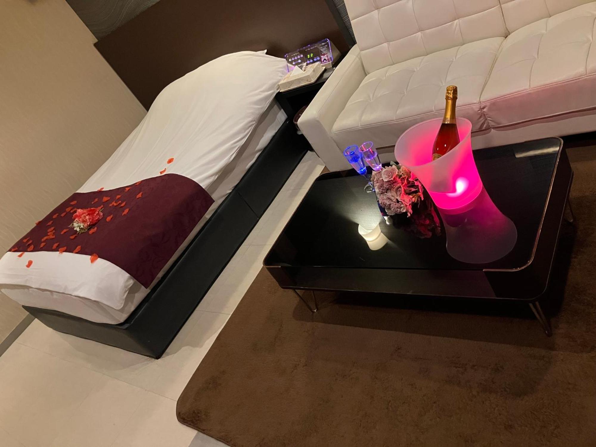 X Hotel - Adult Only- Sayama المظهر الخارجي الصورة